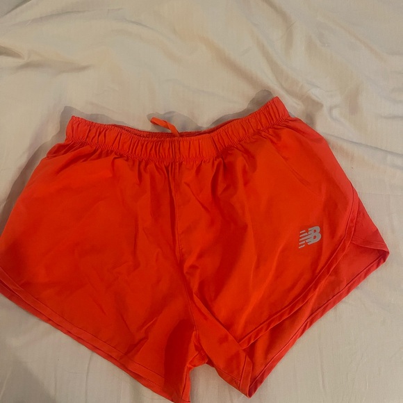 New Balance Women's Orange Shorts - Picture 1 of 2